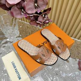Picture of Louis Vuitton Slippers _SKULVsz35-42mnf0406572